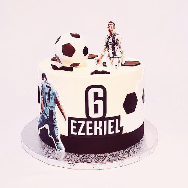 soccer-cake