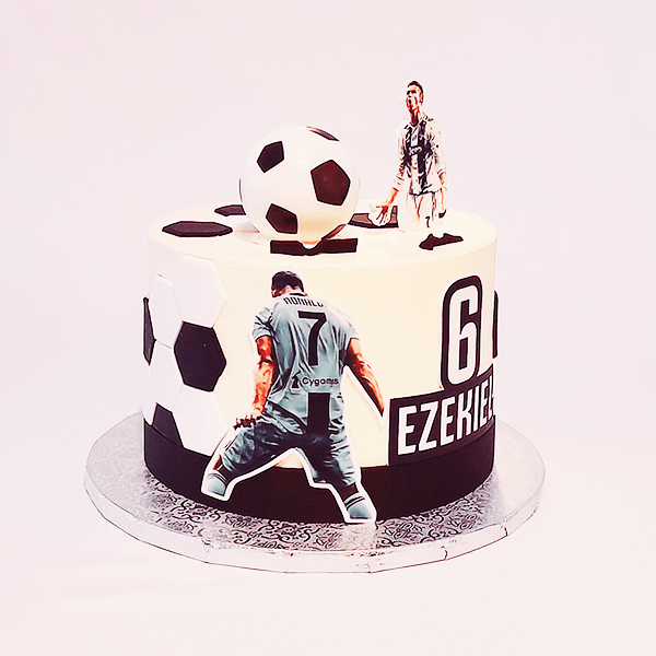 soccer-themed-cake