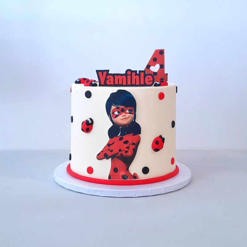 miraculous-ladybug-cake